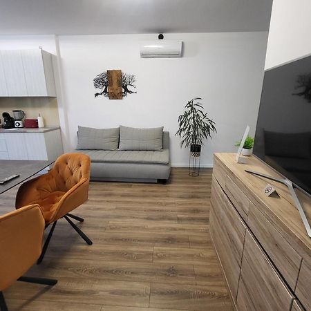 Sika Sunny Garden Apartment アラド エクステリア 写真