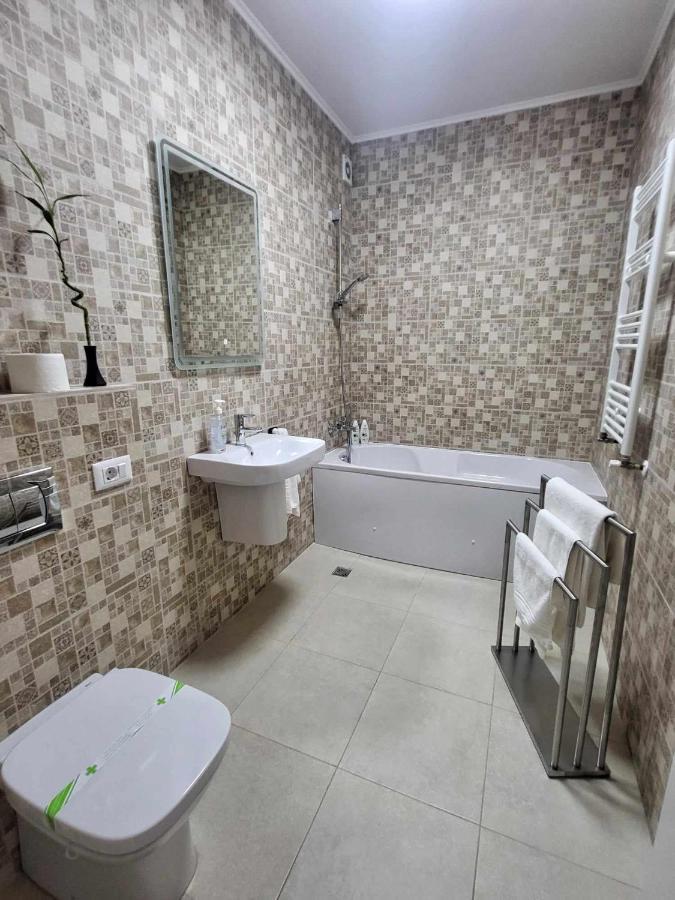Sika Sunny Garden Apartment アラド エクステリア 写真
