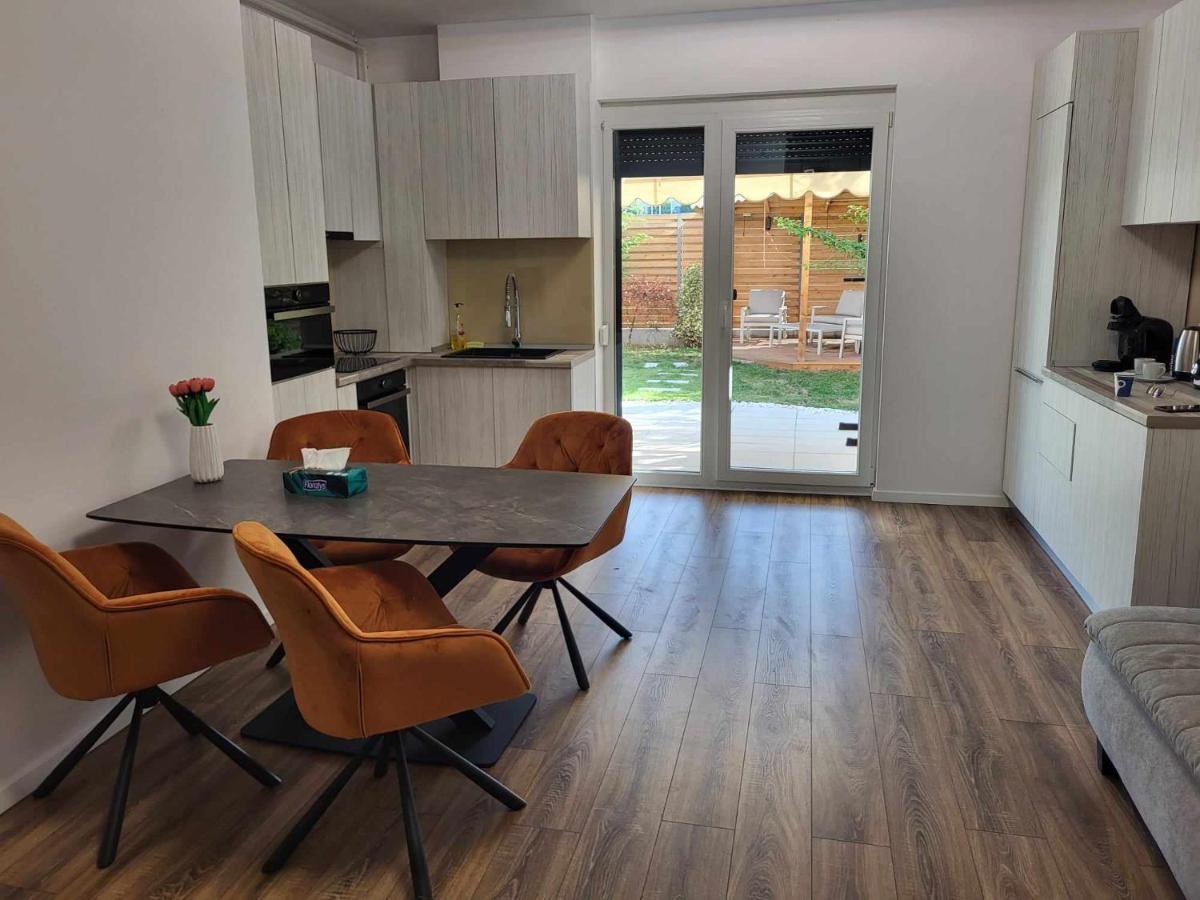 Sika Sunny Garden Apartment アラド エクステリア 写真